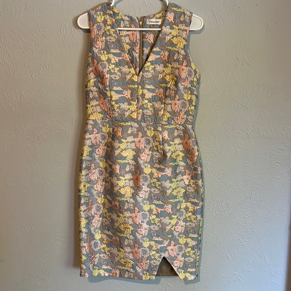 Gorgeous Calvin Klein dress!